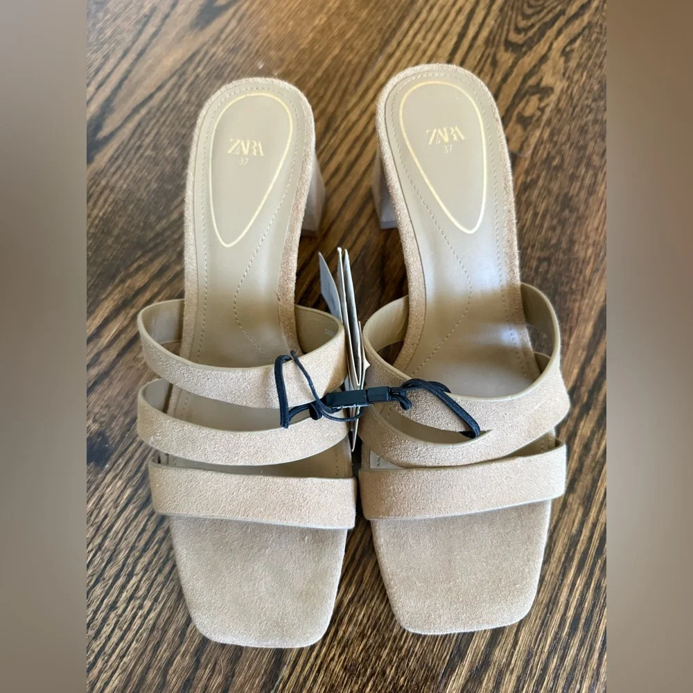 NWT Zara nude heeled sandals - Picture 3 of 4